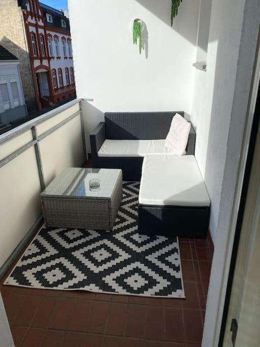 Buer City Apartment Mit Balkon Γκελσενκίρτσεν Εξωτερικό φωτογραφία